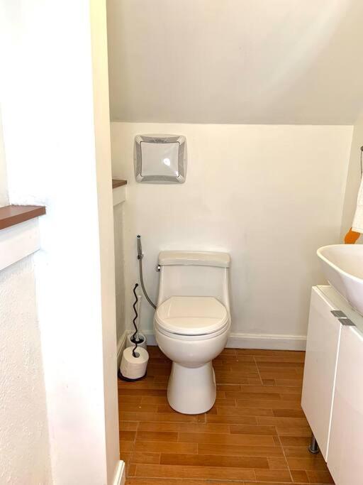 Live In This Iconic East Side Lower Level Unit Providence Buitenkant foto